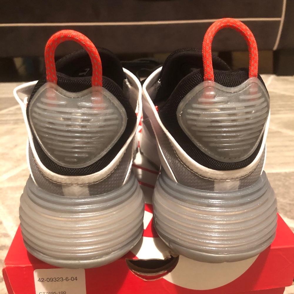 Nike Air Max 2090 👟 (Never Worn) - Picture 5 of 10